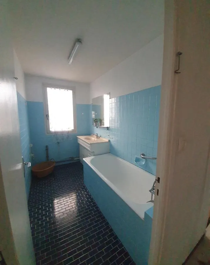 Pavillon Esterel Apartment Desertines  France